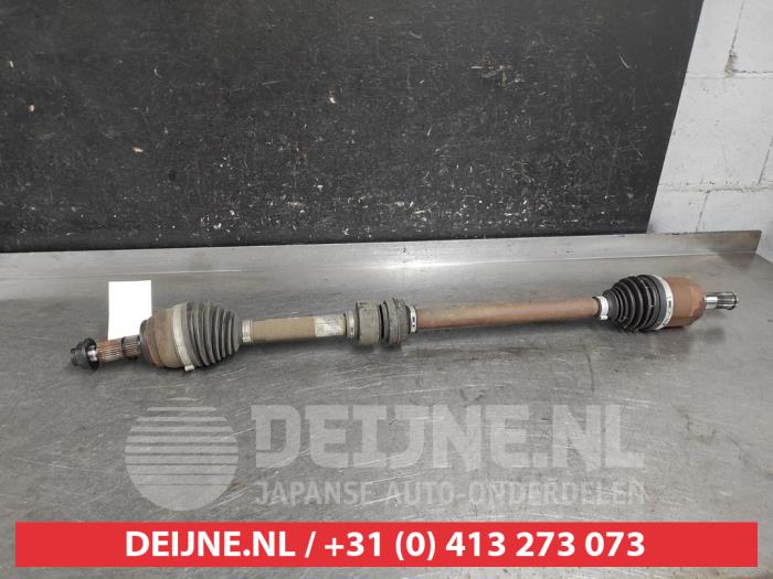 Hyundai I30 Aandrijfas rechts-voor O664009