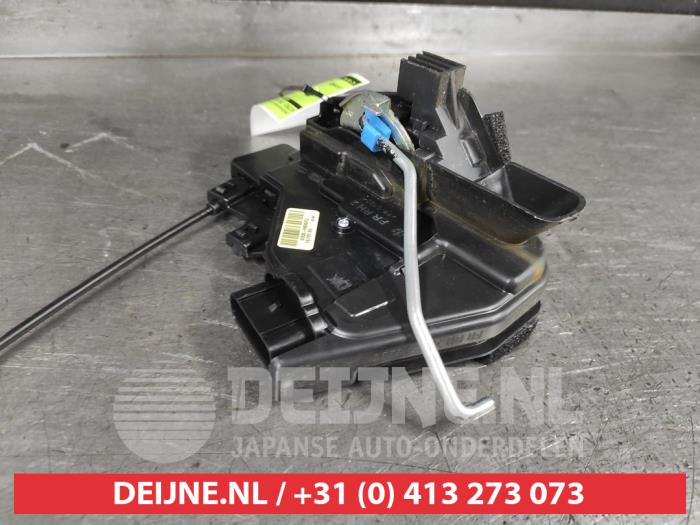 Kia Stonic Türschlossmechanik 4-türig rechts vorne O664187