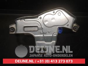 Mitsubishi ASX Rear wiper motor O664204 photo 2