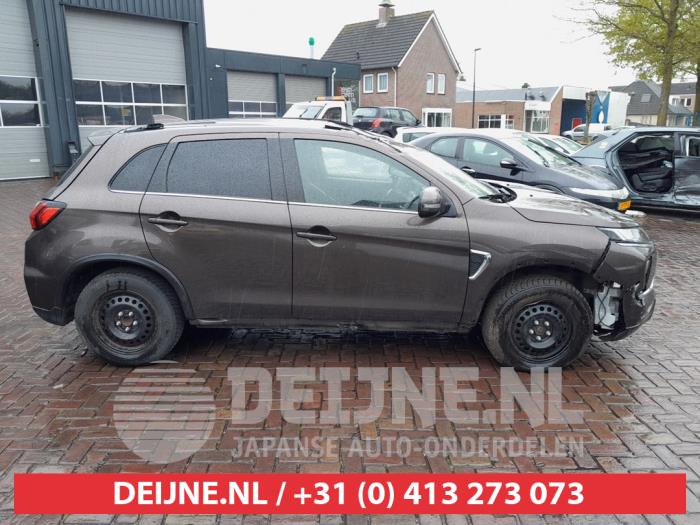 Mitsubishi ASX Zusätzliches Fenster 4-türig rechts hinten O664206