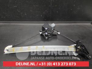 Toyota Yaris Ruitmechaniek 4Deurs links-voor O664242 foto 2