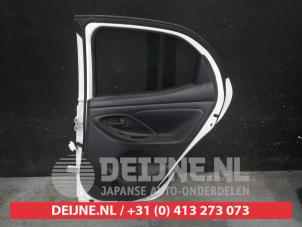 Toyota Yaris Portier 4Deurs rechts-achter O664253 foto 2
