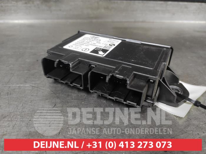 Hyundai Tucson Module tailgate motor O664292