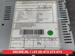 Chevrolet Captiva Radio O664371 photo 2