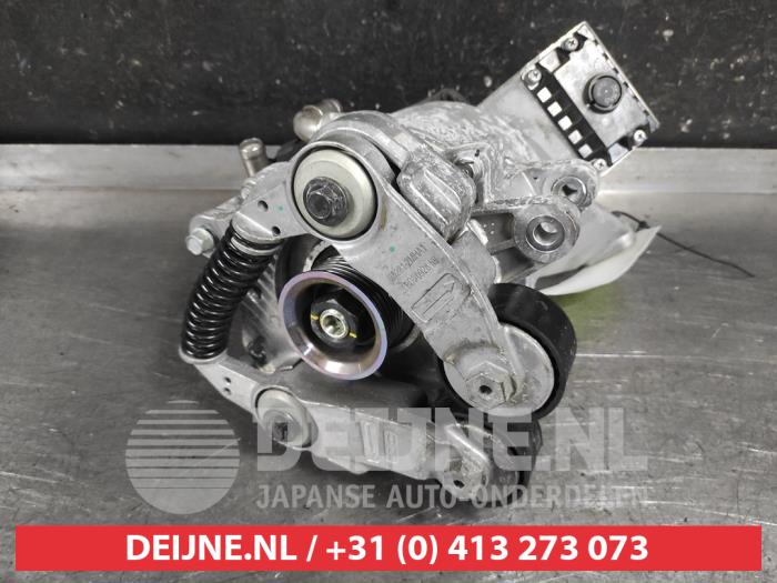 Gebruikte Dynamo Hyundai Tucson (NX) 1.6 T-GDI HEV Prijs € 250,00 Margeregeling aangeboden door V.Deijne Jap.Auto-onderdelen BV