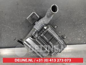 Suzuki Ignis Luftfiltergehäuse O664452 foto 2