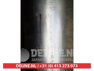 Gebruikte Katalysator Toyota Yaris IV (P21/PA1/PH1) 1.5 12V Hybrid 115 Prijs € 300,00 Margeregeling aangeboden door V.Deijne Jap.Auto-onderdelen BV