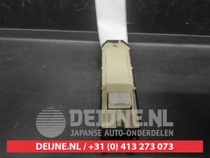 Toyota Prius Multi-functional window switch O664527 photo 2