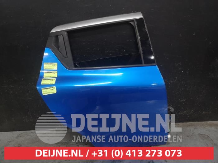 Suzuki Swift Rear door 4-door, right O664606
