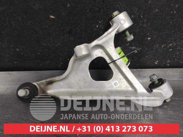 Nissan Qashqai Rear wishbone, right O664772