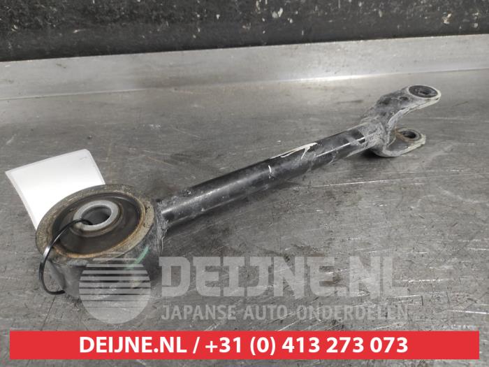 Nissan Qashqai Rear wishbone, left O664773