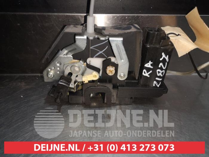 Hyundai I10 Deurslot Mechaniek 4Deurs rechts-achter O281427