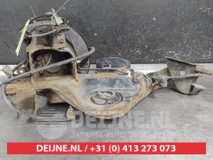 Nissan Qashqai Fusee links-achter O665194 foto 2