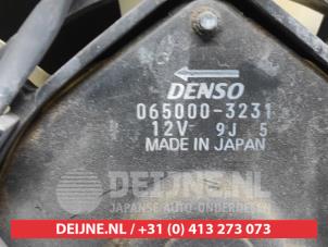 Daihatsu Cuore Cooling fan housing O665259 photo 2