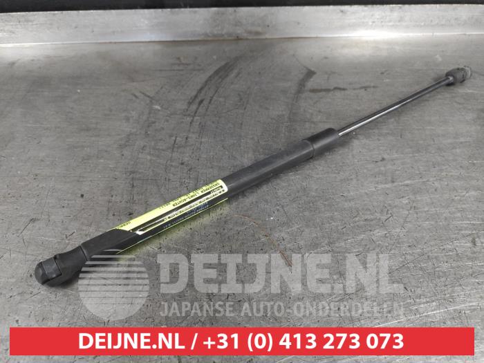 Suzuki Swift Gasdemper links-achter O665267