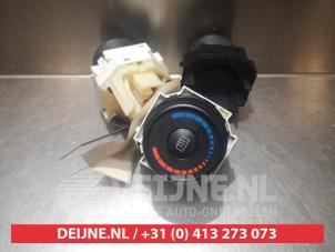 Toyota IQ Heizung Bedienpaneel O306386 foto 2