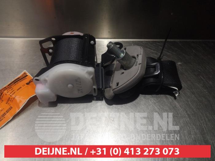 Toyota IQ Veiligheidsgordel links-achter O315858