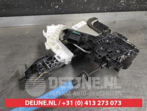 Kia XCeed Front door lock mechanism 4-door, right O665279 photo 2