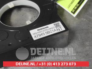 Nissan Navara Stuurhoek sensor O665310 foto 2