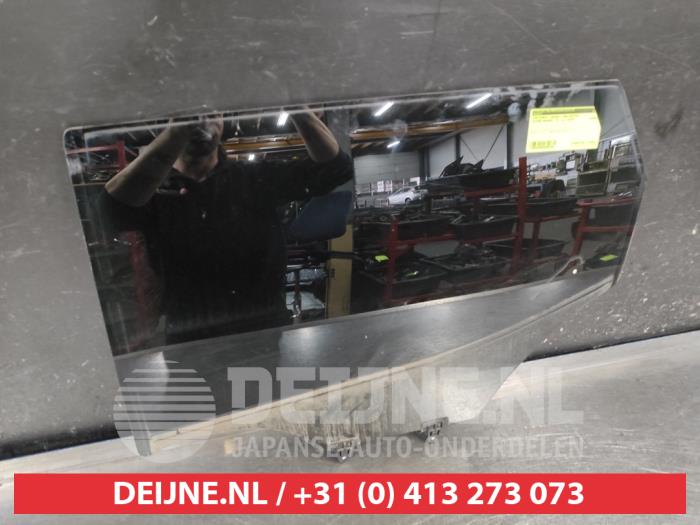 Nissan Qashqai Portierruit 4Deurs links-achter O665486