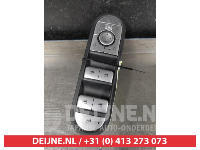Hyundai Ioniq Multi-functional window switch O665499
