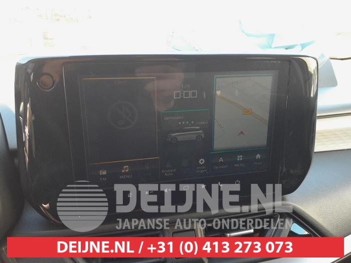 Suzuki Swift Radio O665559