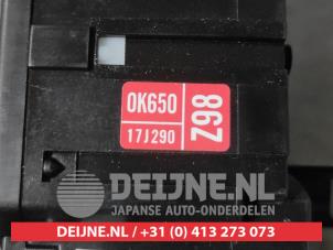 Toyota Hilux Light switch O665517 photo 3