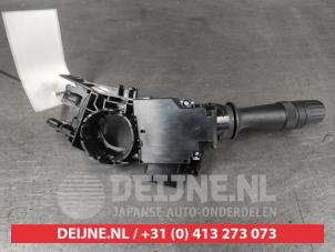 Toyota Hilux Light switch O665517 photo 2