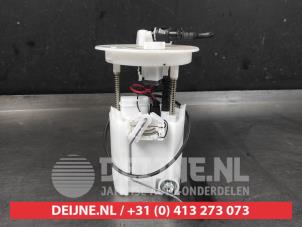 Gebruikte Tank element Pomp Suzuki Swift (ZCE/ZDE) 1.2 VVT 12V Hybrid Prijs € 100,00 Margeregeling aangeboden door V.Deijne Jap.Auto-onderdelen BV