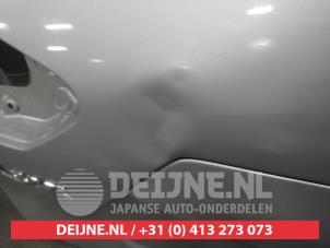 Nissan Pulsar Tailgate O665829 photo 2