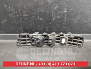 Kia Sportage Front bumper bracket, right O665923 photo 2