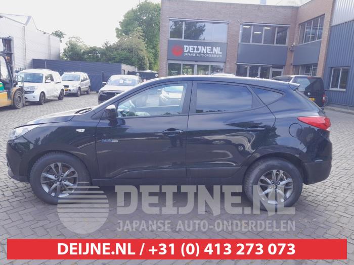 Hyundai IX35 Portierruit 4Deurs links-voor O665951