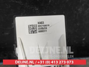 Hyundai Bayon Kombischalter Fenster O666002 foto 3