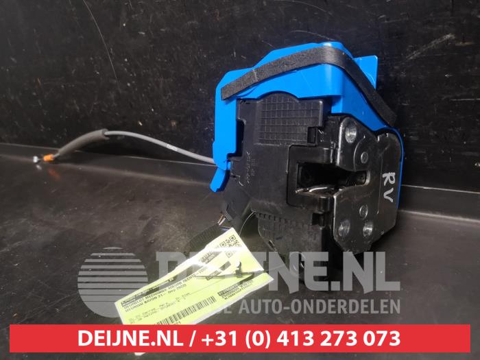 Hyundai Bayon Deurslot Mechaniek 4Deurs rechts-voor O666021