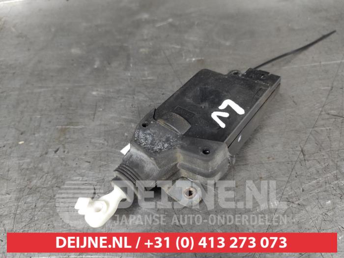 Hyundai Atos Door lock mechanism 4-door, front left O666063