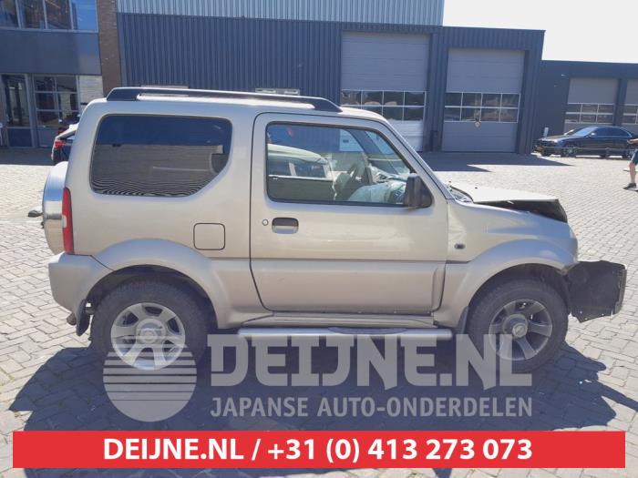 Suzuki Jimny Tür 2-türig rechts O666194