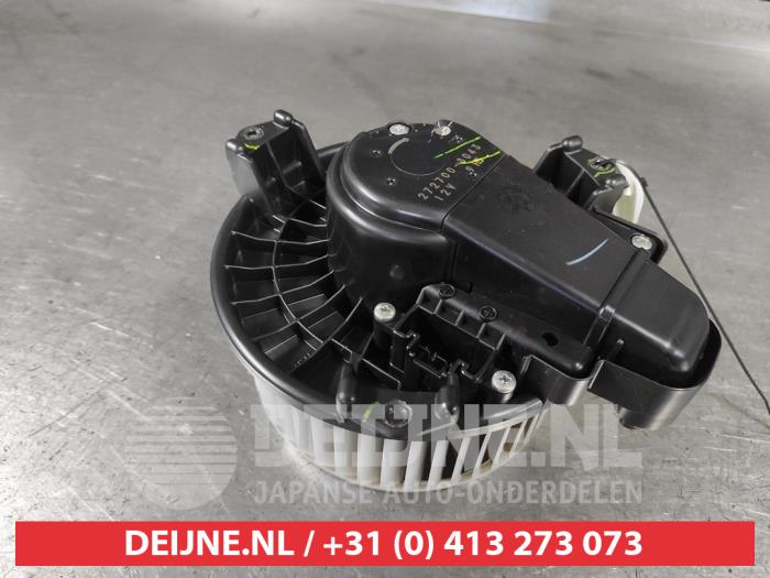 Toyota Rav-4 Heizung Belüftungsmotor O666233
