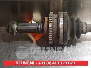 Subaru Legacy Aandrijfas rechts-achter O375109 foto 2