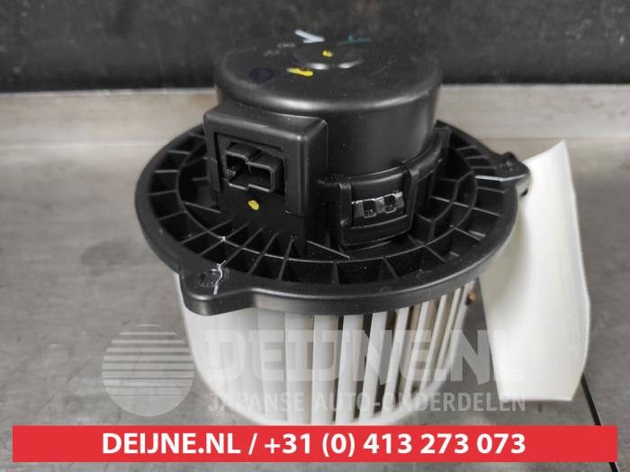 Hyundai Bayon Kachel Ventilatiemotor O666422