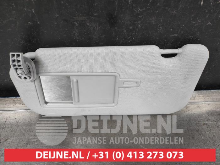 Hyundai Bayon Sun visor O666511