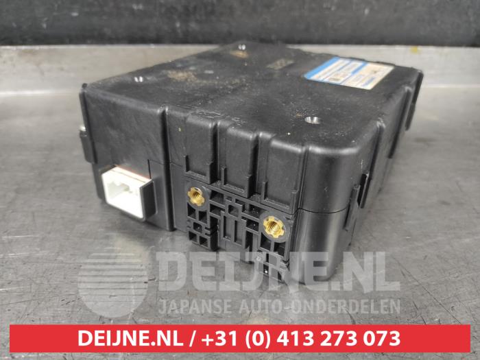 Gebruikte Computer ABS Lexus RX (U3) 400h V6 24V VVT-i 4x4 Prijs € 75,00 Margeregeling aangeboden door V.Deijne Jap.Auto-onderdelen BV