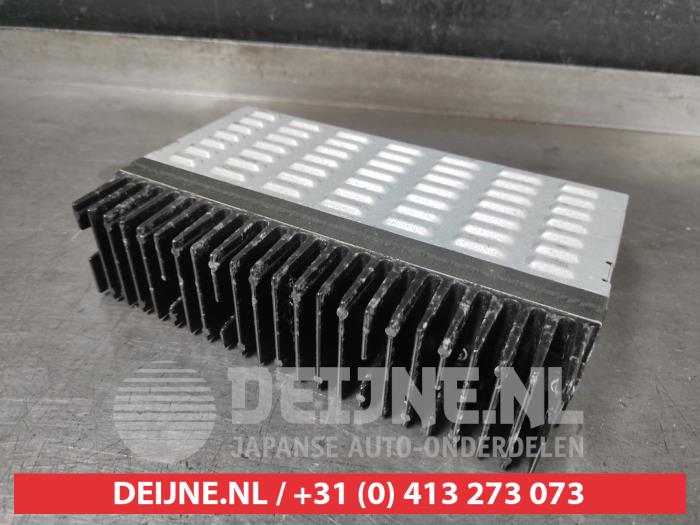 Lexus RX Radio versterker O666551