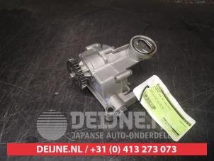 Gebruikte Oliepomp Hyundai iX35 (LM) 2.0 16V Prijs € 35,00 Margeregeling aangeboden door V.Deijne Jap.Auto-onderdelen BV