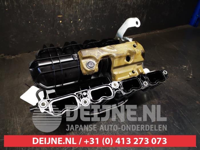 Gebruikte Spruitstuk Inlaat Toyota RAV4 (A5) 2.5 Hybrid 16V AWD Prijs op aanvraag aangeboden door V.Deijne Jap.Auto-onderdelen BV