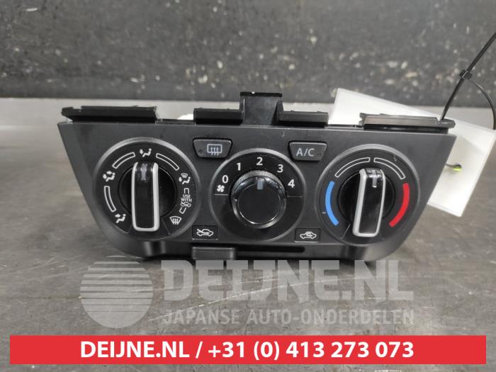 Suzuki Swift Kachel Bedieningspaneel O666645