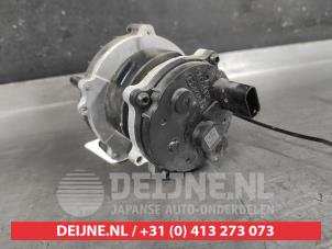 Hyundai Ioniq Additional water pump O666660 photo 2
