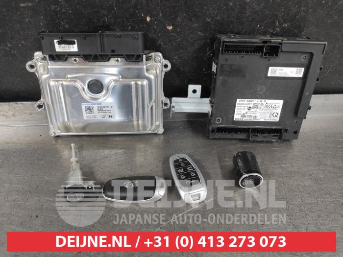 Hyundai Ioniq Engine management computer O666663
