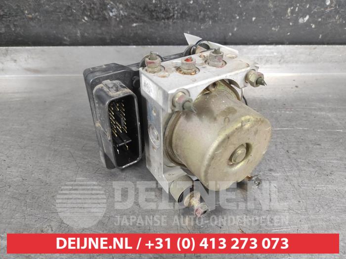 Suzuki Grand Vitara ABS Pomp O666736