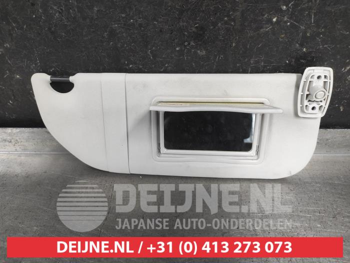 Toyota Aygo Zonneklep O666779