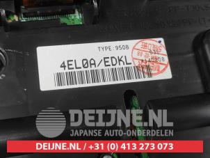 Nissan Qashqai Odometer KM O666800 photo 3